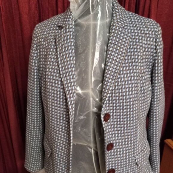 Liz Claiborne Jacket  - Picture 1 of 5